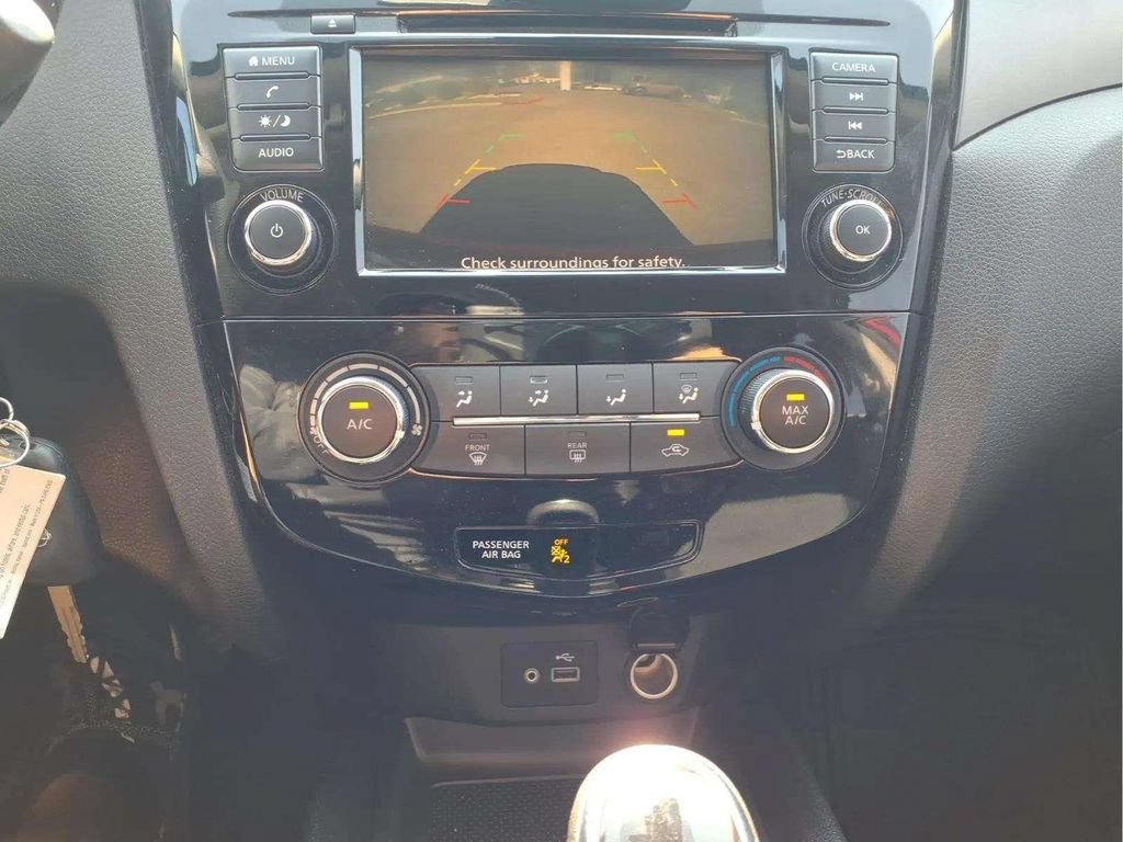 Used 2022 Nissan Rogue Sport S FWD image 16
