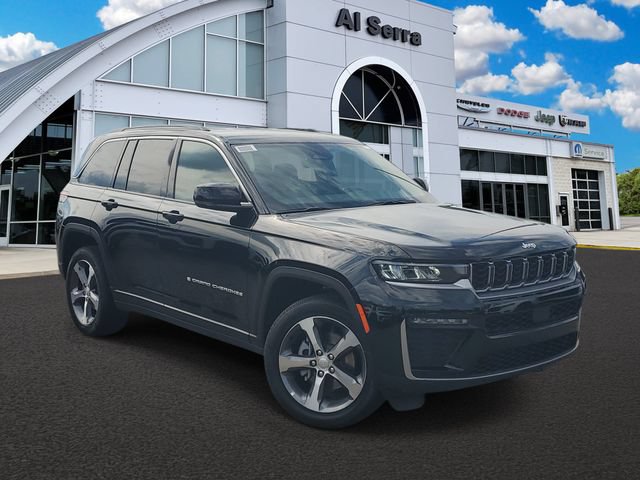New 2026 Jeep Grand Cherokee Limited w/ Trailer Tow Package AWD/4WD image 1