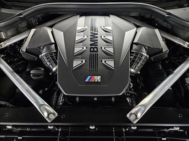 New 2026 BMW X5 M60i image 16