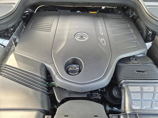 New 2026 Mercedes-Benz GLS 450 4MATIC image 15
