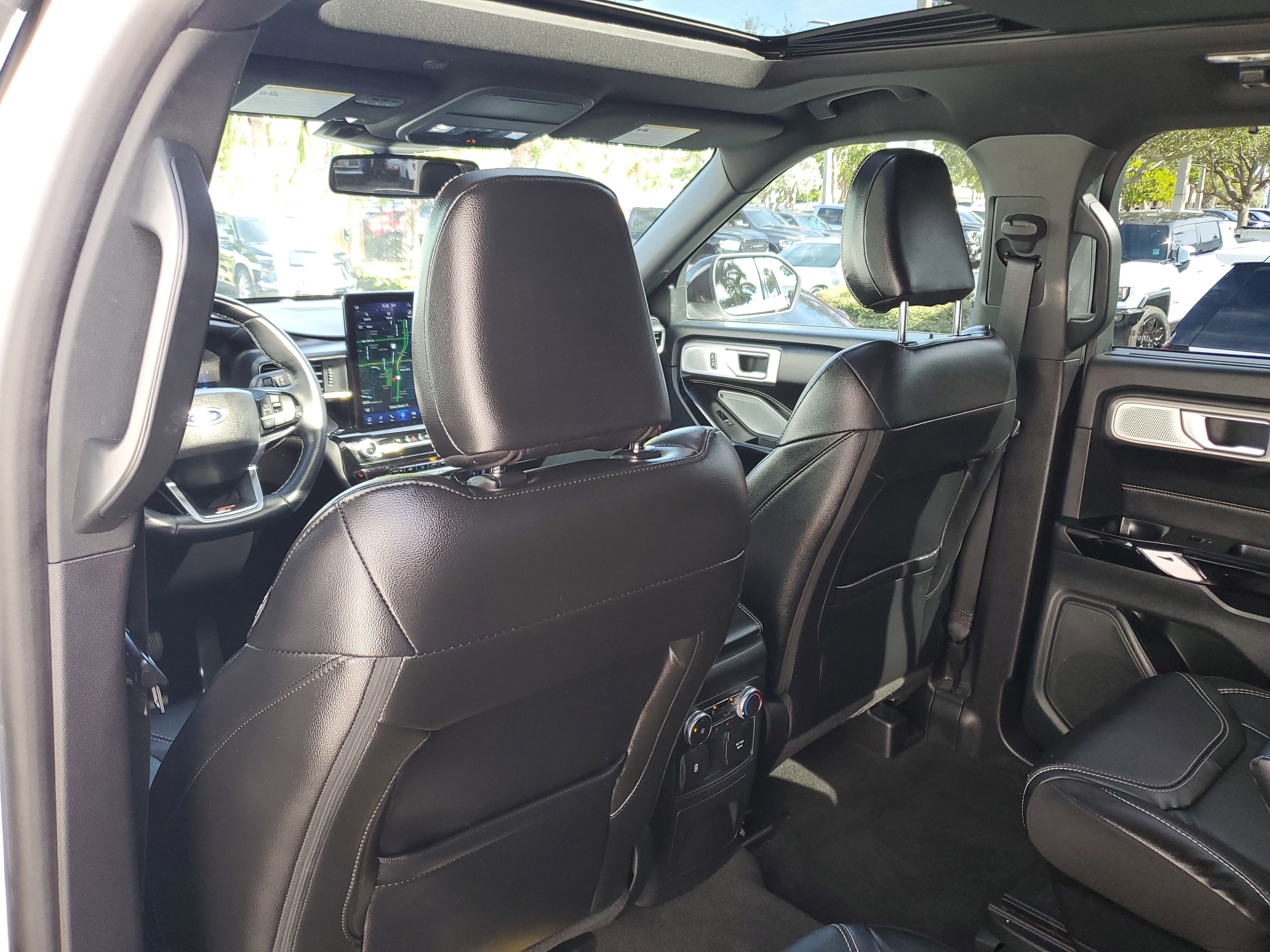 Used 2022 Ford Explorer ST w/ Equipment Group 401A image 13