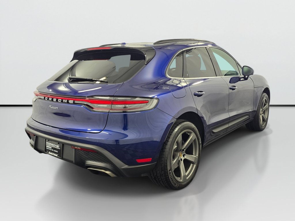 Used 2023 Kia Stinger GT2 AWD/4WD image 14