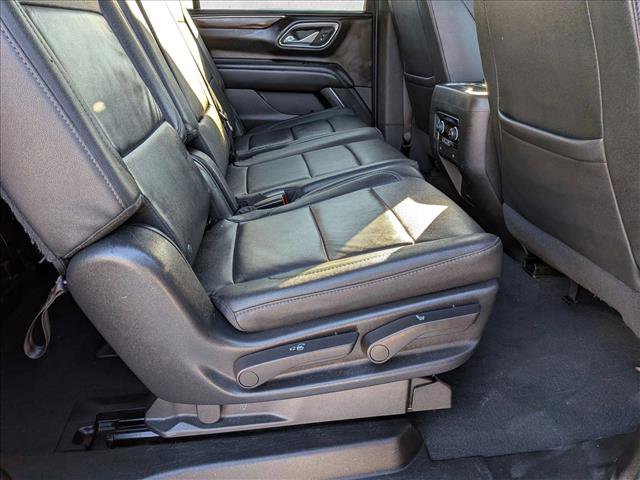 Used 2022 Chevrolet Suburban Z71 image 17