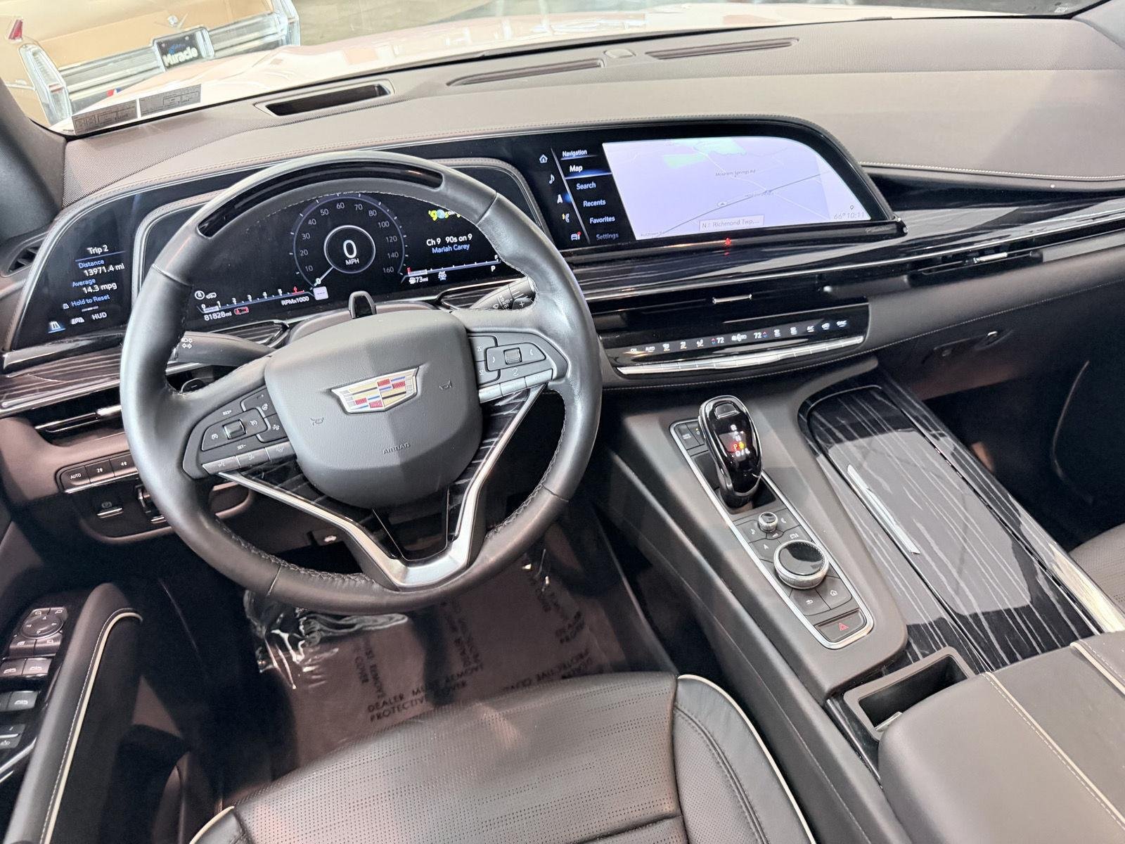 Used 2022 Cadillac Escalade Sport w/ Touring Package AWD/4WD image 42