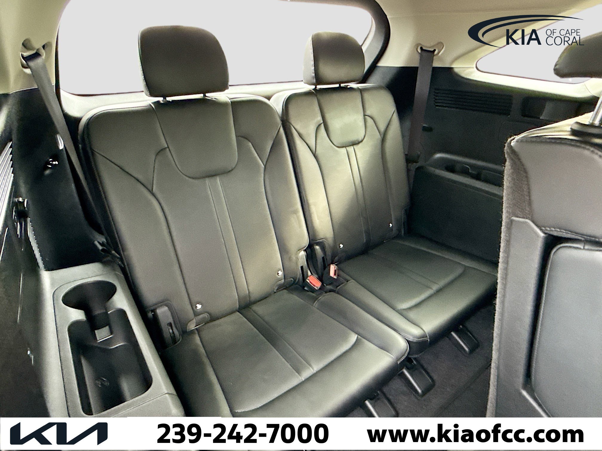 Certified 2025 Kia Sorento S image 20