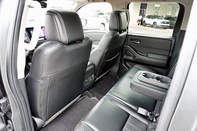 Certified 2024 Nissan Frontier SL w/ Technology Package RWD image 27