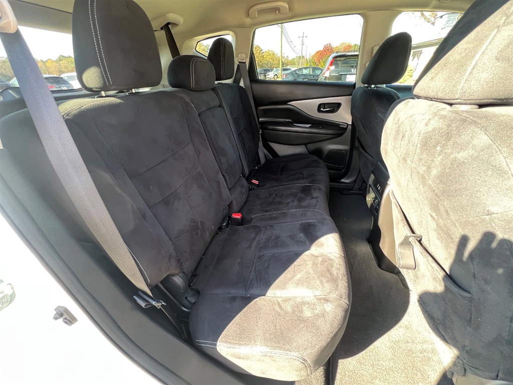 Used 2021 Nissan Murano S image 16