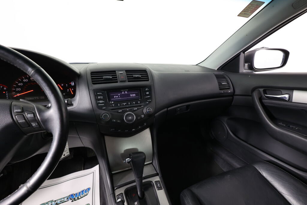 Used 2004 Honda Accord EX image 18