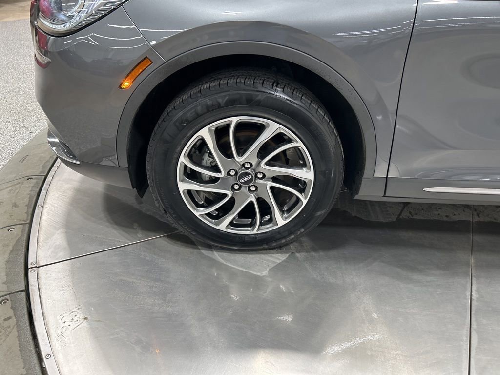 Used 2022 Lincoln Corsair AWD w/ Equipment Group 101A image 31