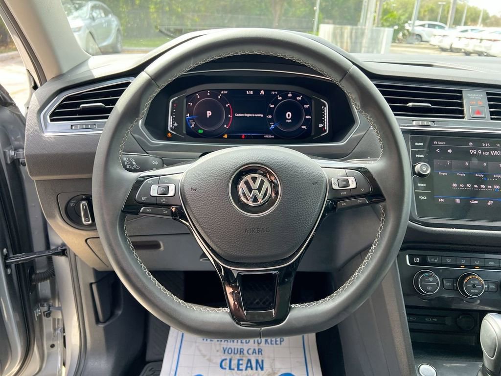 Used 2021 Volkswagen Tiguan SEL image 13