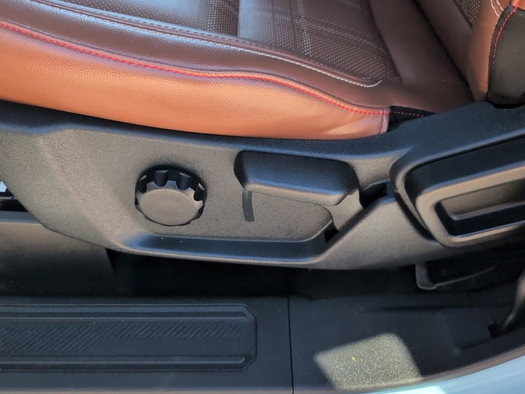 Certified 2024 Ford Bronco Heritage Edition image 9