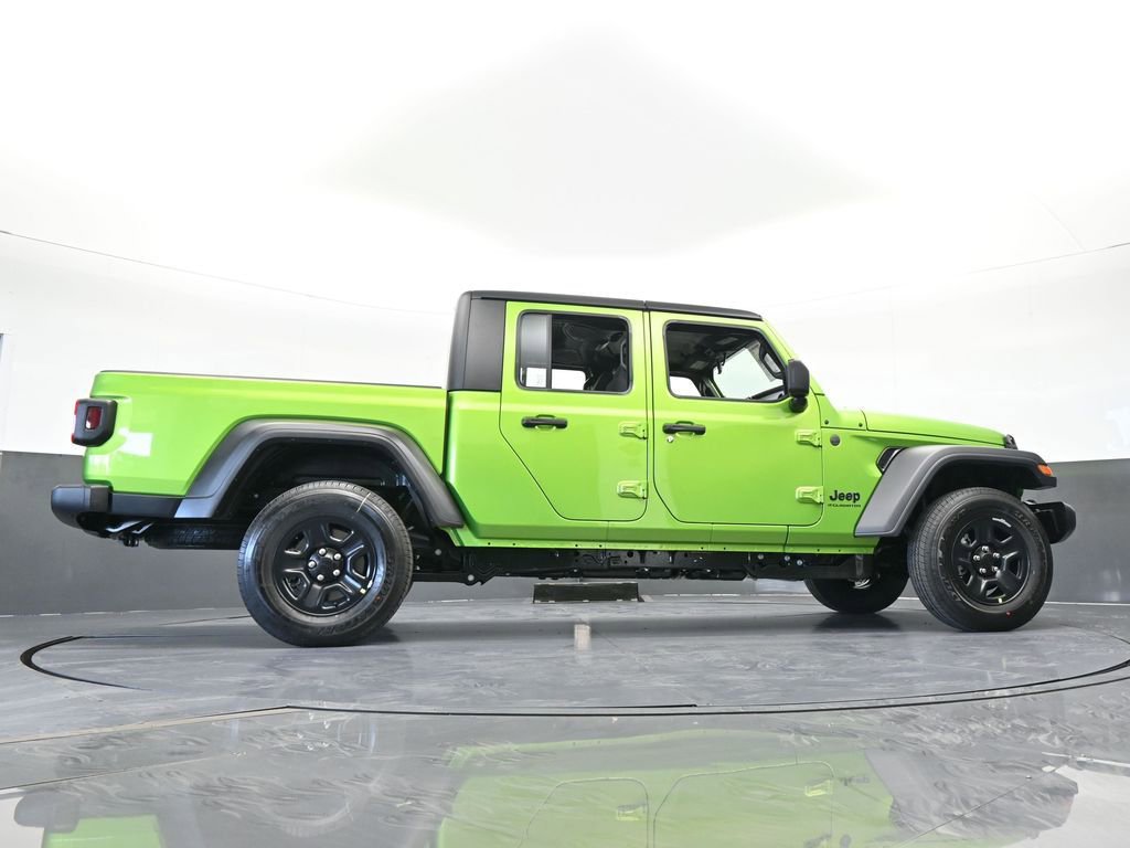 New 2026 Jeep Gladiator Sport AWD/4WD image 55