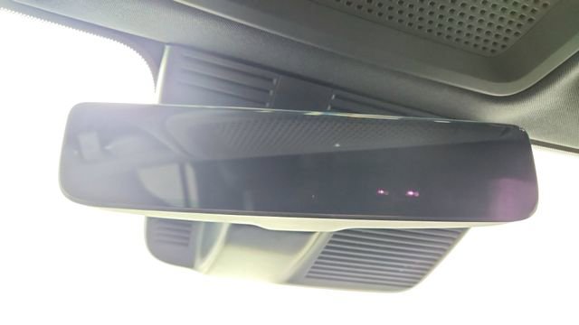 Used 2025 Rivian R1S Adventure image 59