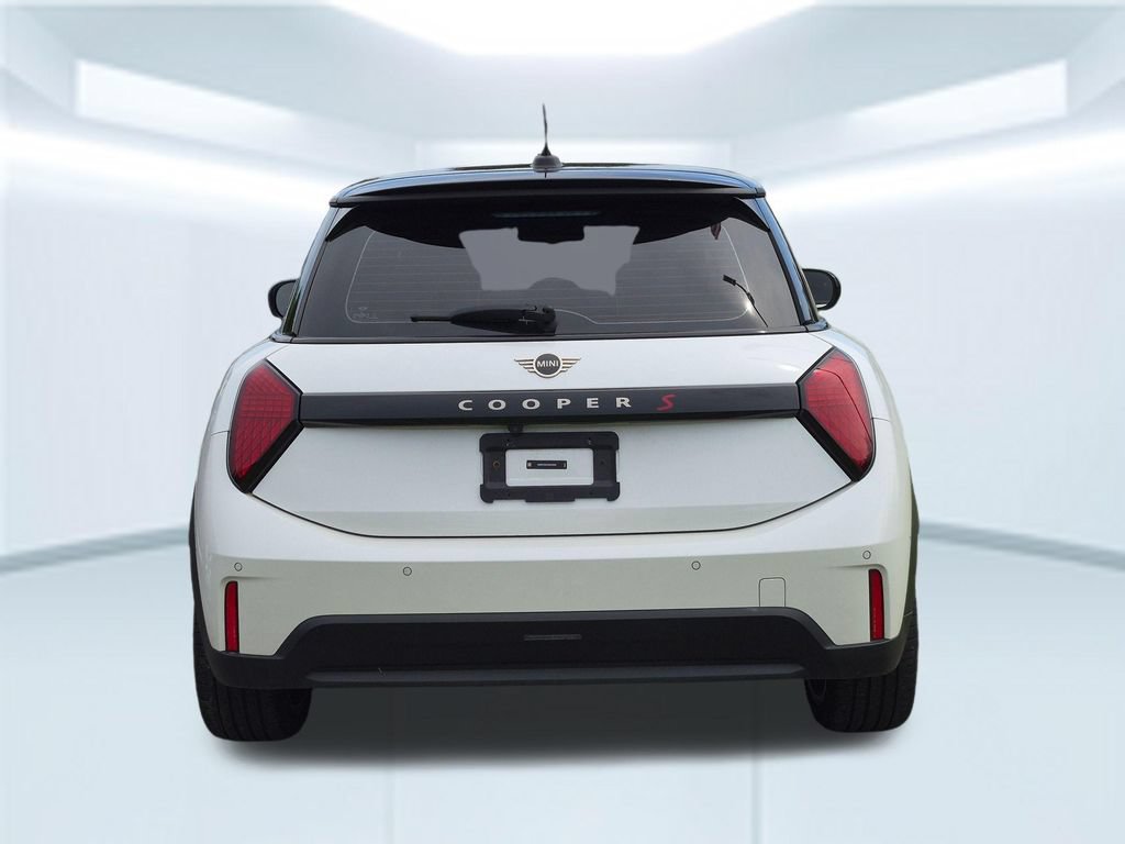 Used 2025 MINI Cooper S FWD image 2