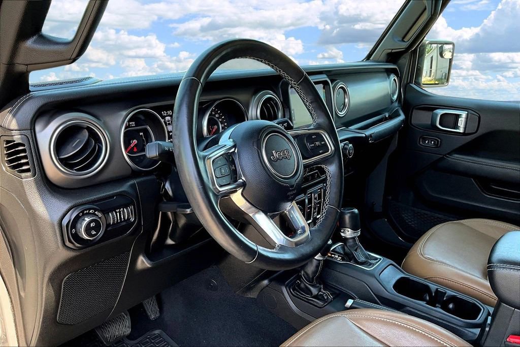 Used 2022 Jeep Gladiator Rubicon w/ LED Lighting Group AWD/4WD image 20