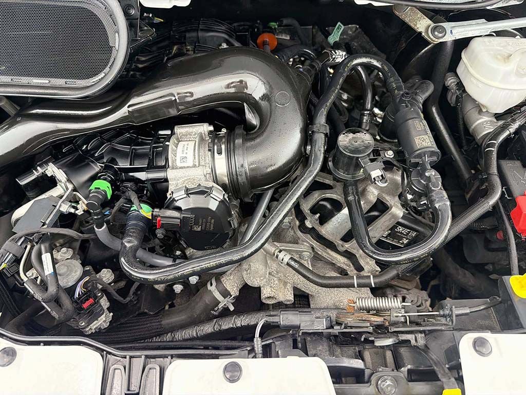 Used 2025 Ford Transit 250 Low Roof w/ Exterior Upgrade Package RWD image 14