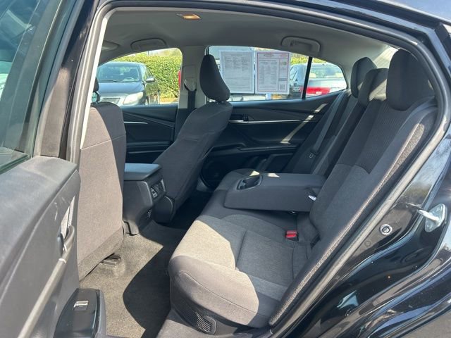 Used 2025 Toyota Camry LE image 14