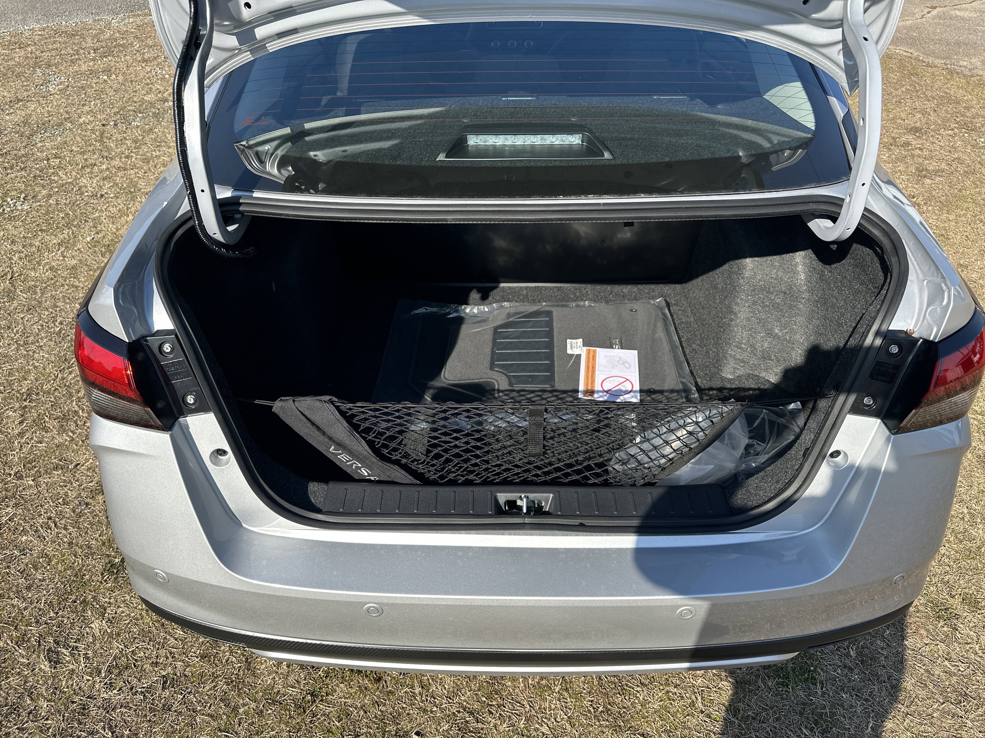 New 2025 Nissan Versa S w/ Trunk Package image 18