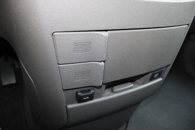 Used 2012 Honda Odyssey Touring Elite image 34