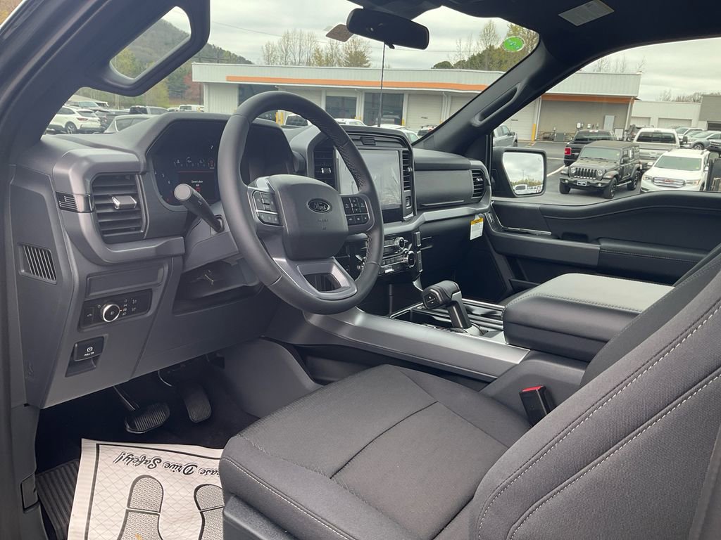 New 2026 Ford F150 XLT image 15