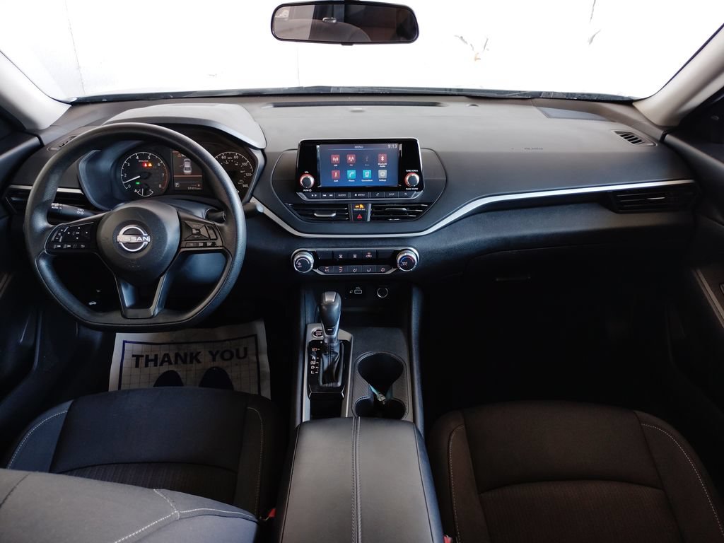 Used 2024 Nissan Altima 2.5 S FWD image 34