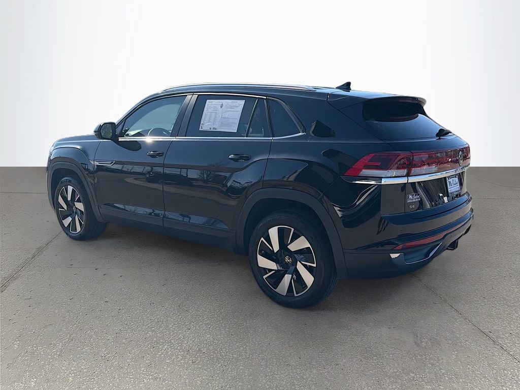 Used 2024 Volkswagen Atlas Cross Sport SE image 7