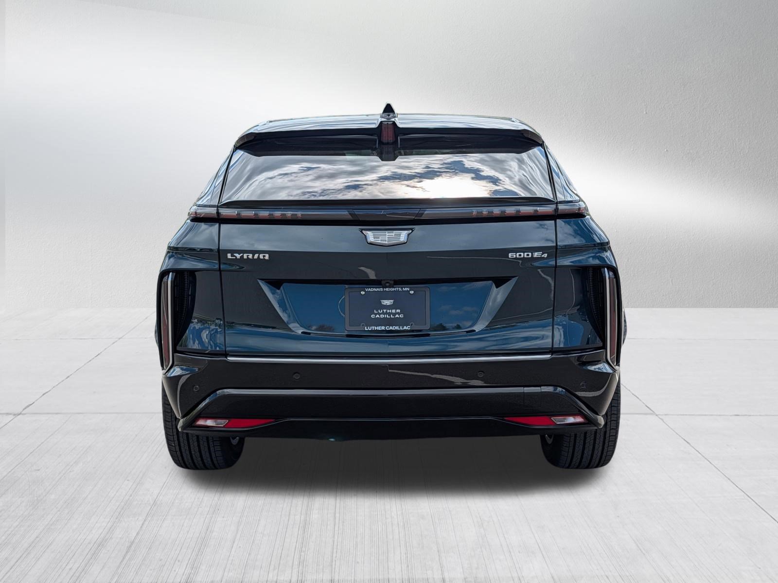 New 2026 Cadillac Lyriq Luxury AWD/4WD image 5
