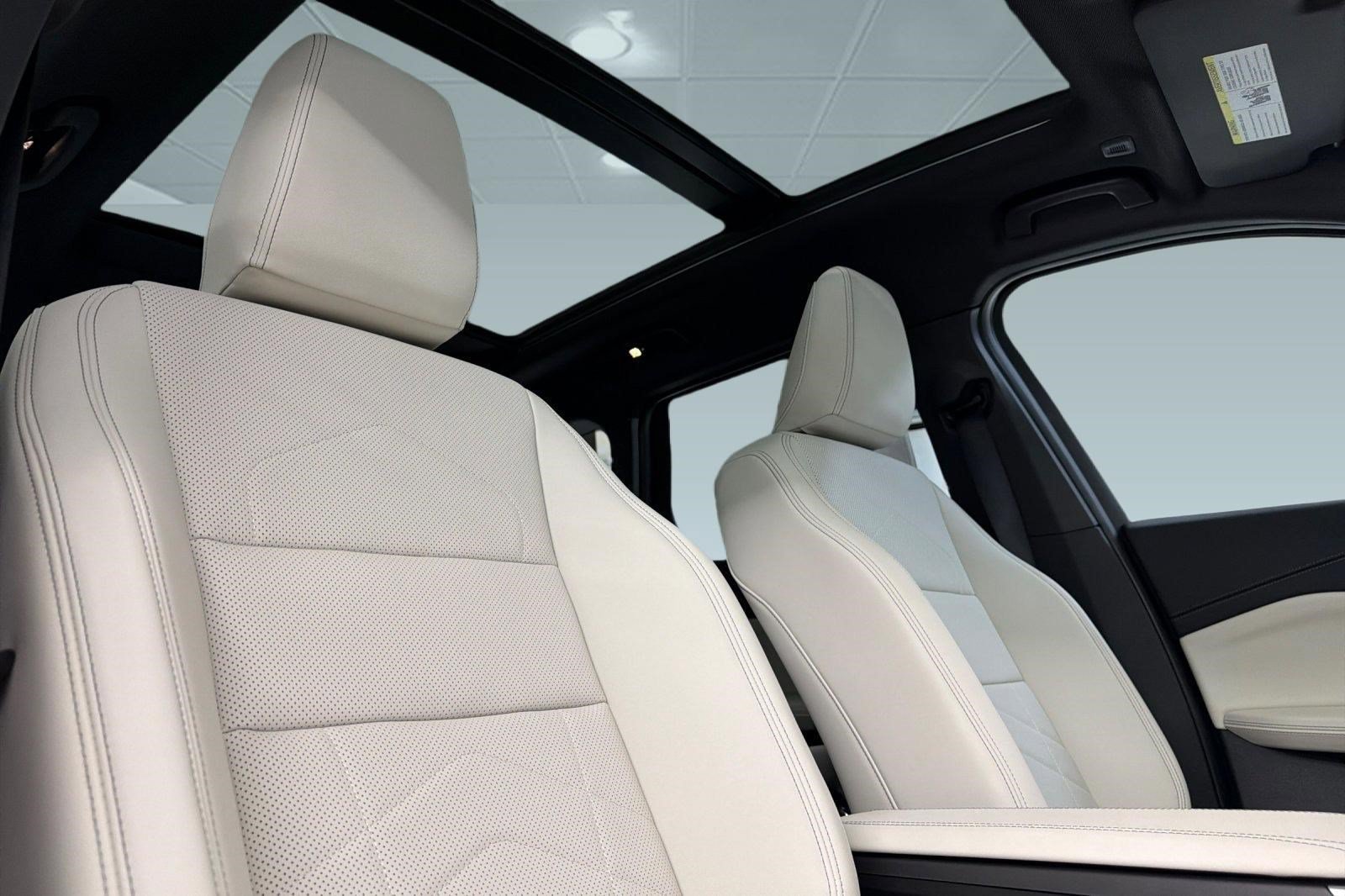 Used 2026 BMW X1 xDrive28i w/ Technology Package AWD/4WD image 14