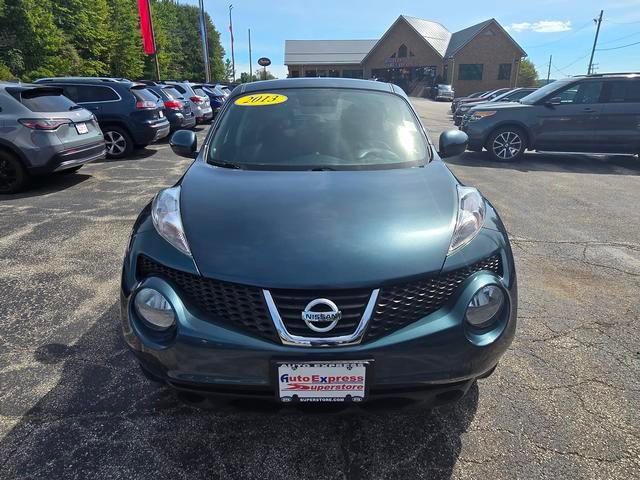 Used 2013 Nissan Juke SV AWD/4WD image 2