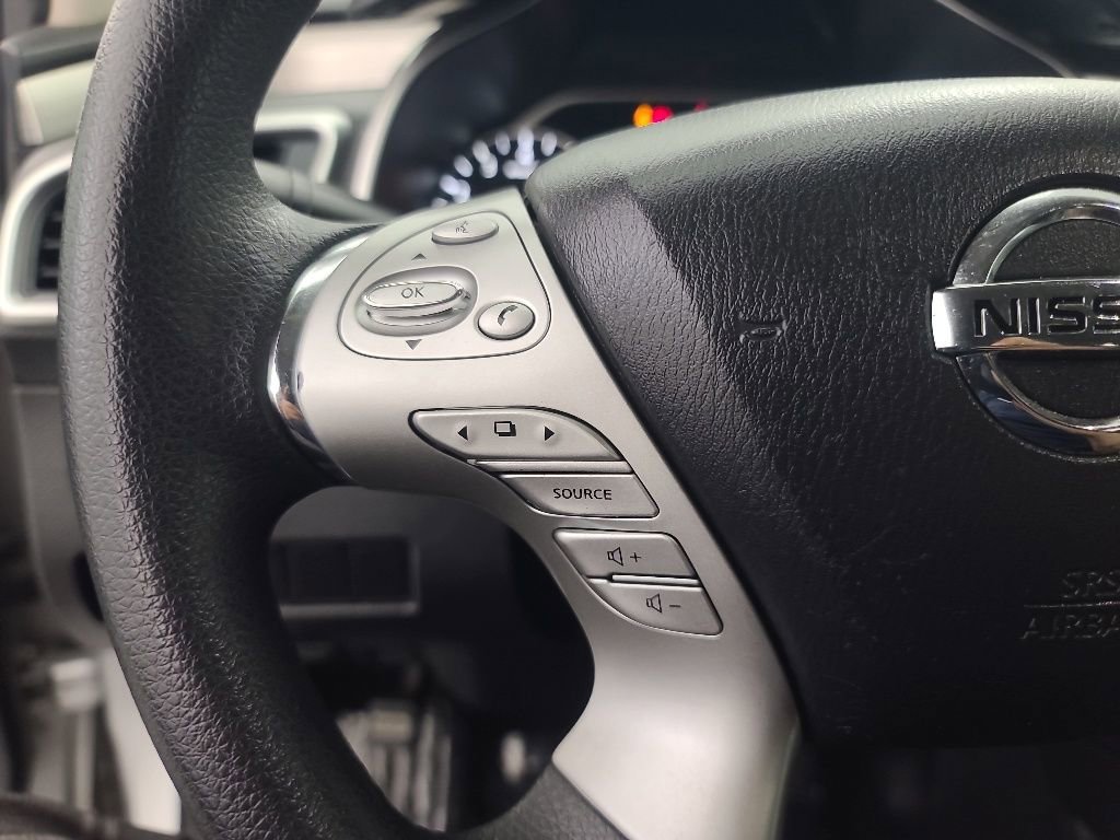 Used 2015 Nissan Murano S w/ Navigation Package AWD/4WD image 25