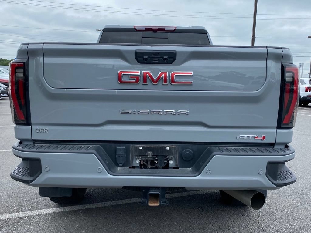 Used 2025 GMC Sierra 2500 AT4 AWD/4WD image 6
