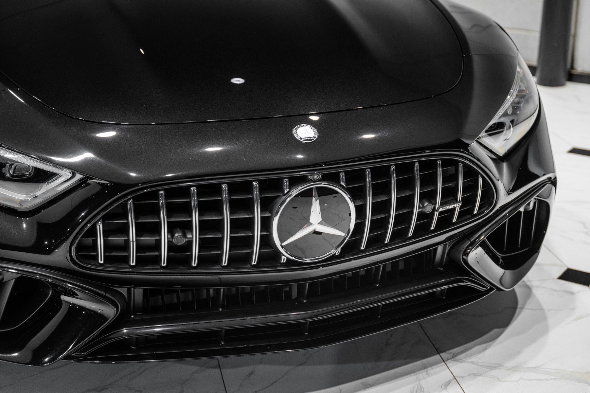 Used 2023 Mercedes-Benz SL 63 AMG 4MATIC image 11