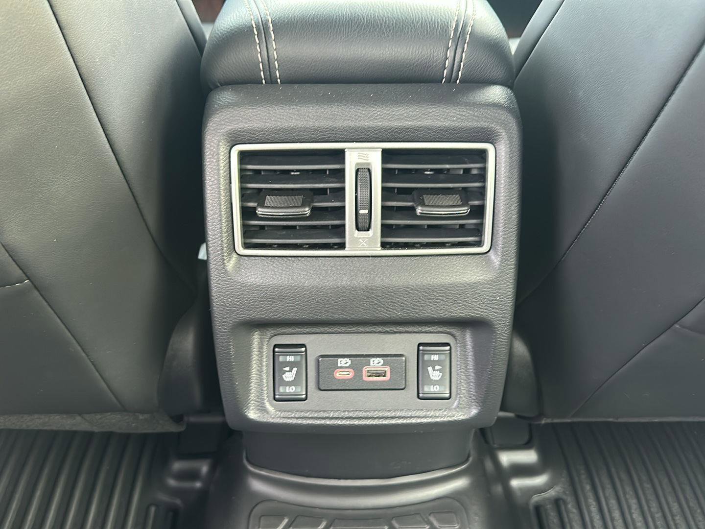 Used 2022 Nissan Maxima Platinum w/ Sport Mat Group image 15