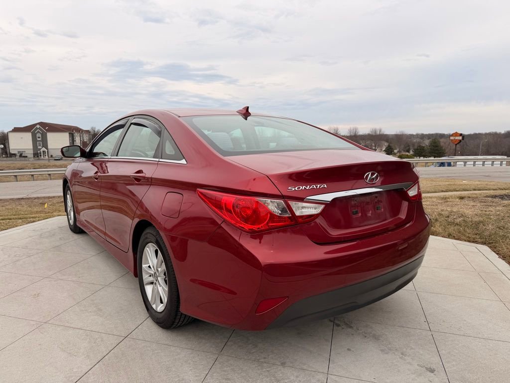 Used 2014 Hyundai Sonata GLS w/ Popular Equipment Group 2 image 3