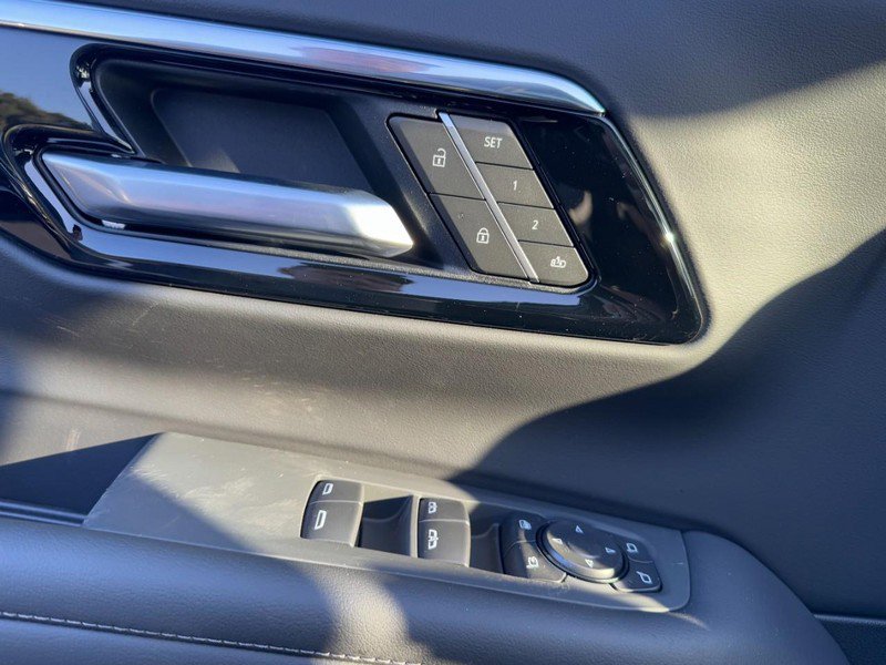 New 2026 Chevrolet Tahoe Z71 image 12