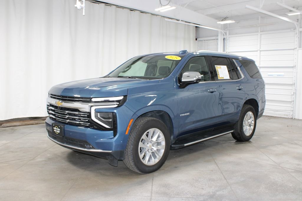 Used 2025 Chevrolet Tahoe Premier image 4