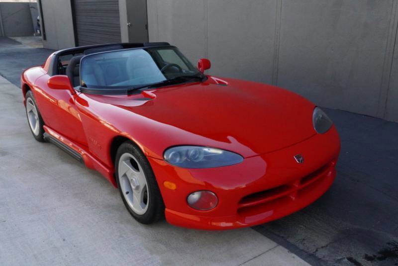 Used 1994 Dodge Viper RT/10 RWD image 16