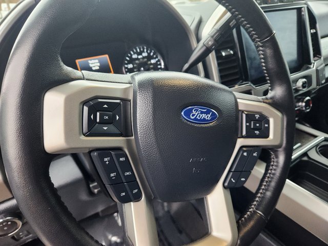 Used 2022 Ford F350 Lariat w/ Black Appearance Package image 25