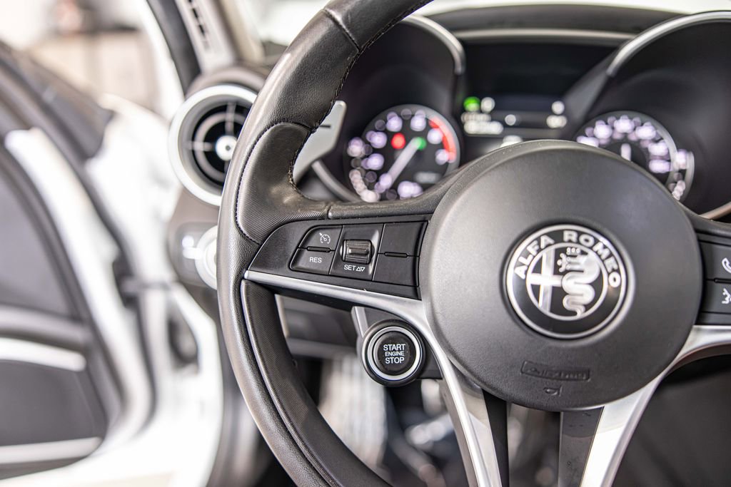 Used 2019 Alfa Romeo Giulia Ti Sport w/ Quick Order Package 22U Sport image 24