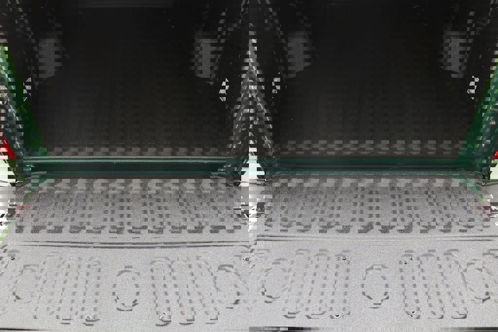 Used 2025 Ford Maverick XLT w/ Black Appearance Package image 12