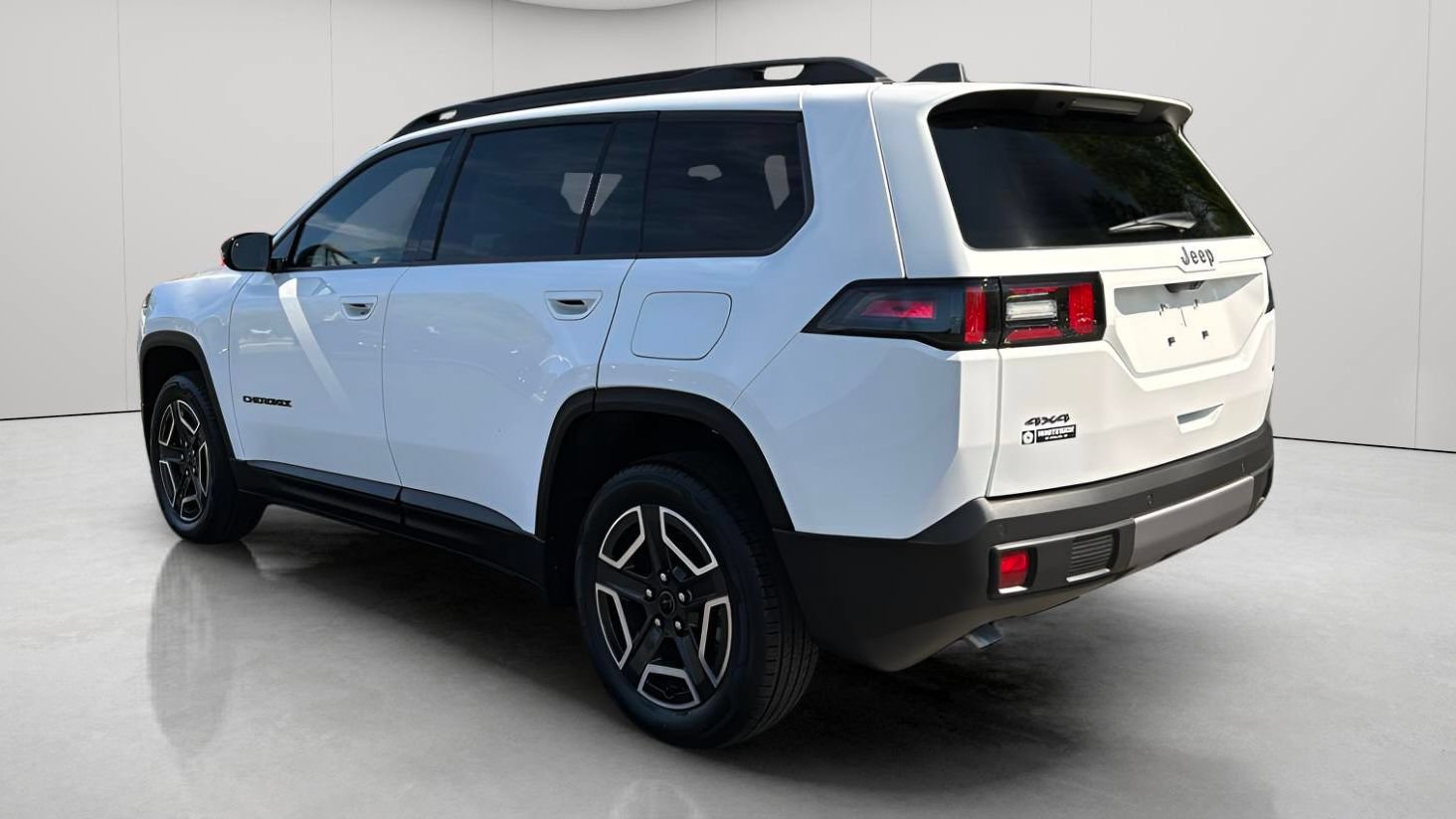 New 2026 Jeep Cherokee Laredo AWD/4WD image 8