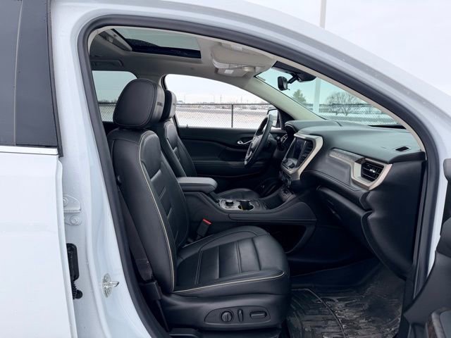 Certified 2023 GMC Acadia Denali w/ Denali Ultimate Package image 12