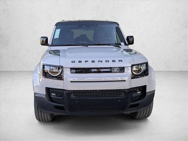 New 2026 Land Rover Defender 110 S image 7