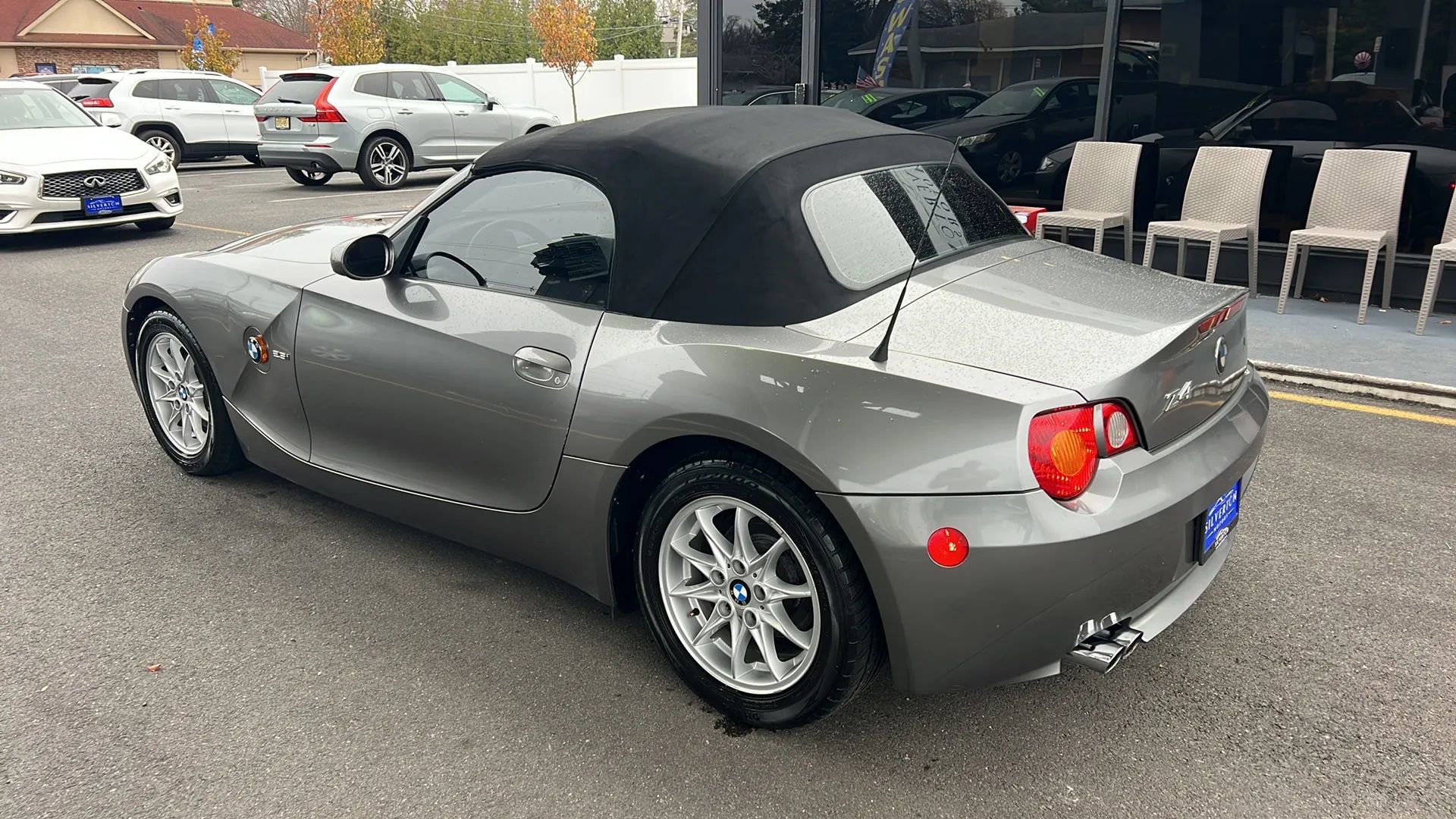 Used 2004 BMW Z4 2.5i image 3
