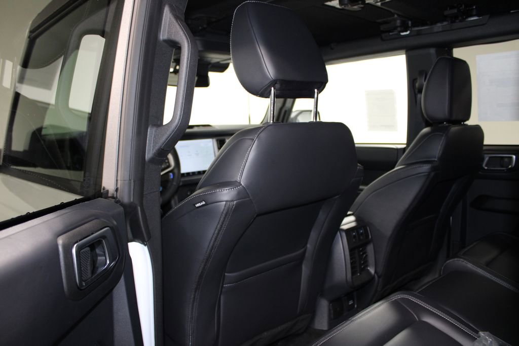 New 2025 Ford Bronco Outer Banks image 25