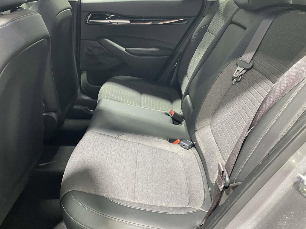 Used 2022 Kia Seltos Nightfall Edition image 11