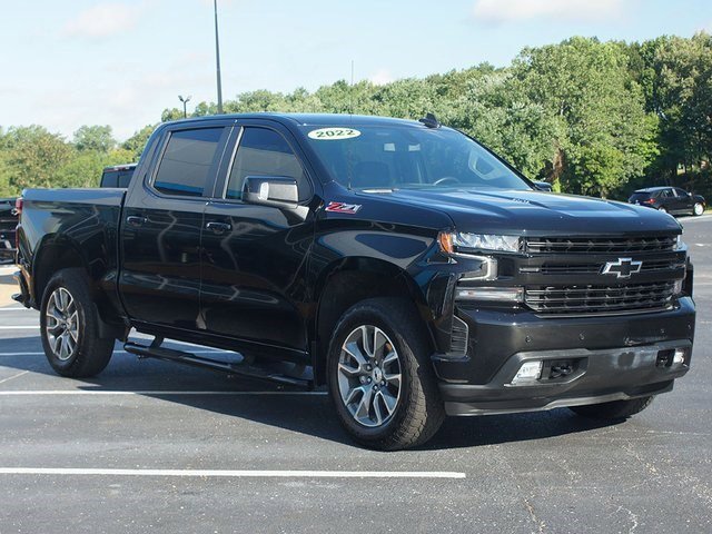 Certified 2022 Chevrolet Silverado 1500 RST image 2