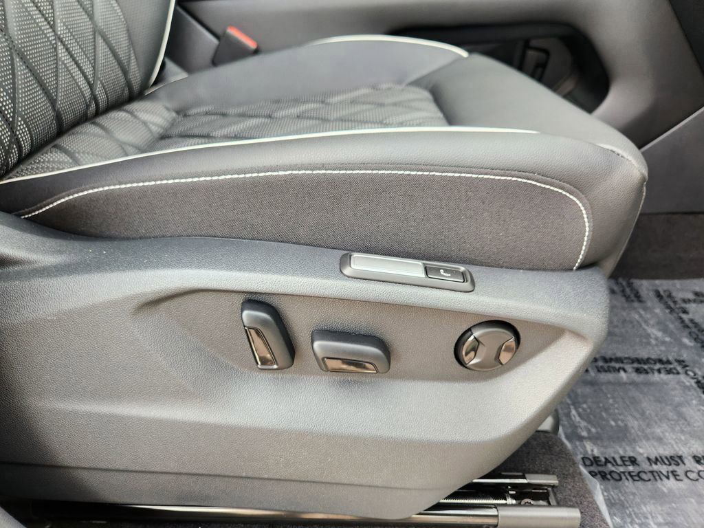 New 2026 Volkswagen Atlas SEL Premium R-Line image 20