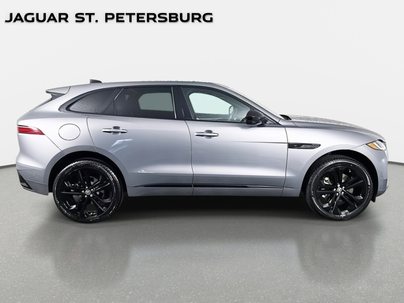 New 2026 Jaguar F-PACE R-Dynamic S AWD/4WD image 4
