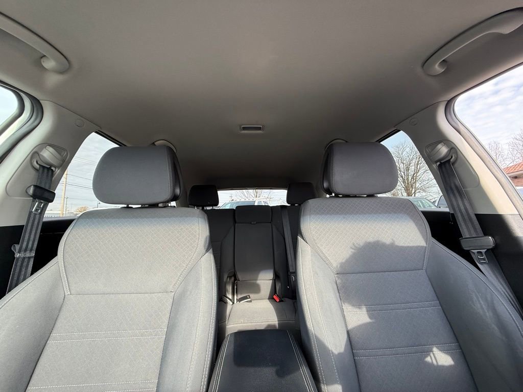 Used 2016 Kia Sorento LX image 17